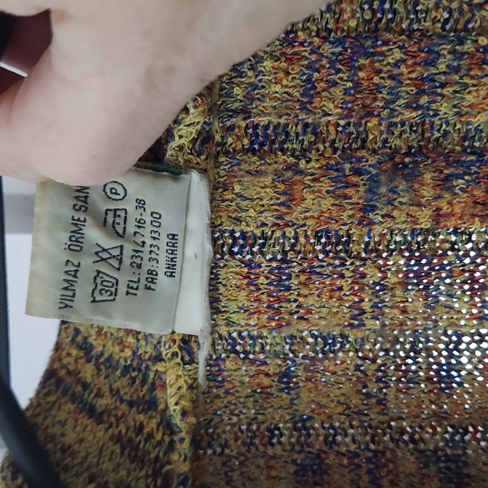 Beautiful Multicolor Sweater - Picture 3 of 9